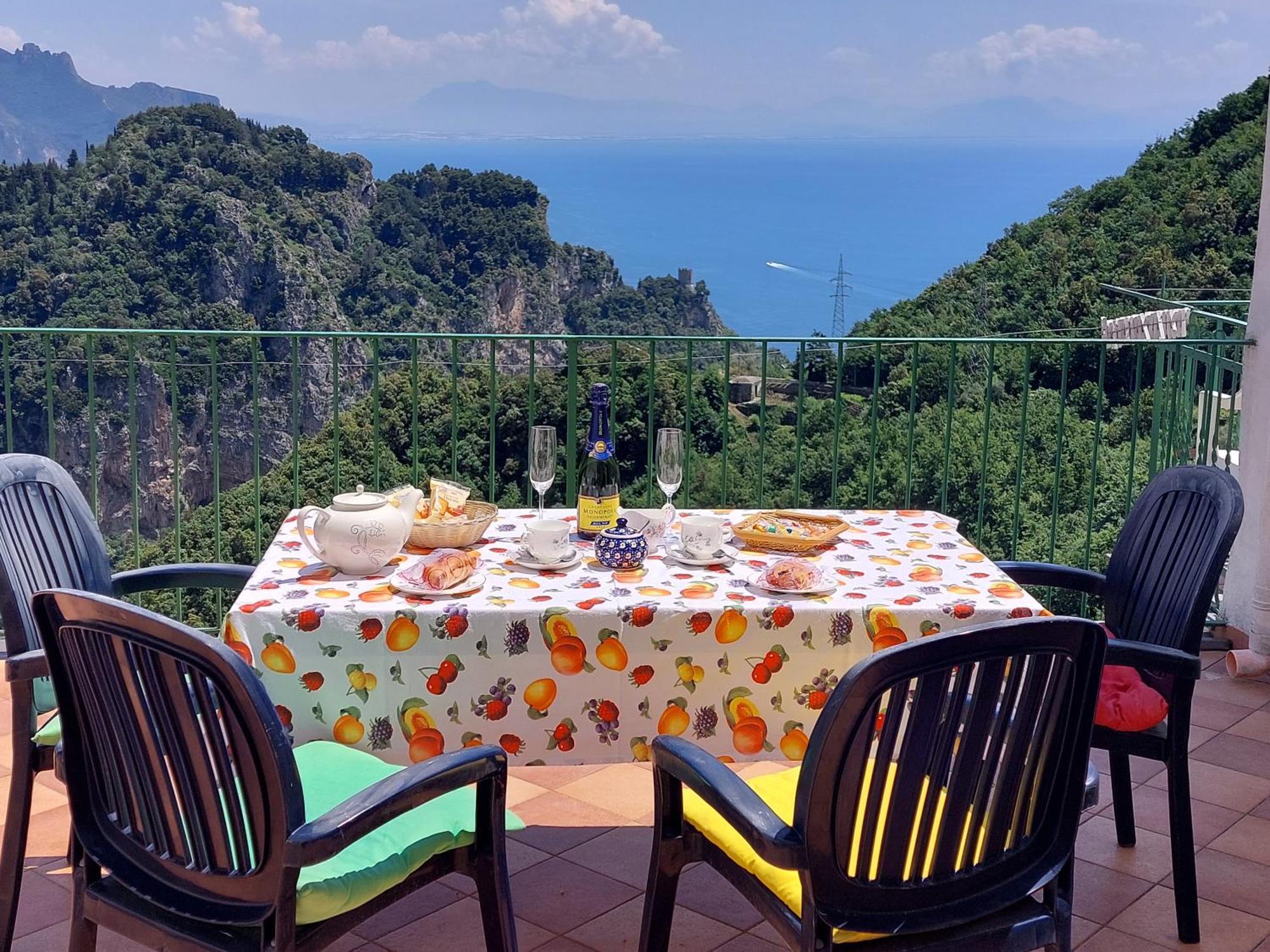Janet House Villa Амалфи Екстериор снимка